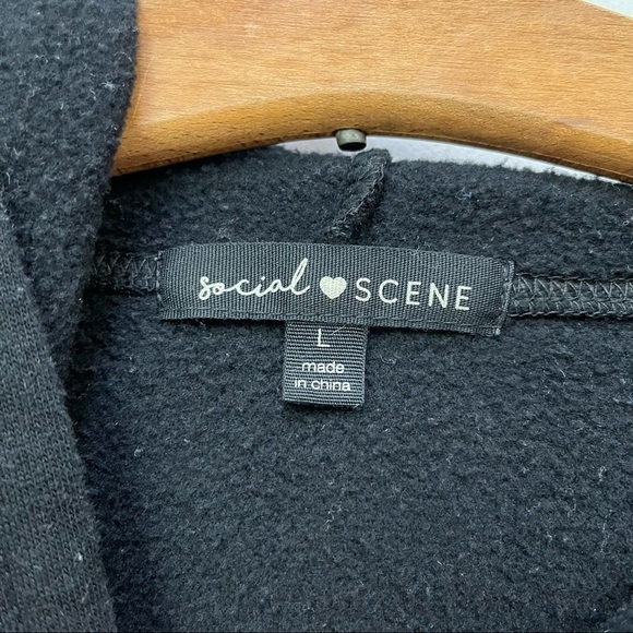 Social Scene ‘Love Integrity Gratitude’ Hoodie - Picture 5 of 5